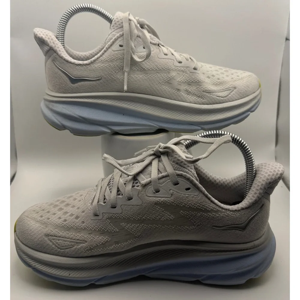 Hoka One One Clifton 8 Running Shoes Womens 6 Grey Good Athletic Sneaker